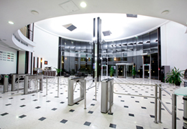 Dreiarm-Säulendrehkreuz TTD-03.1S, Businesszentrum Miasnikova Platz, Weißrussland, Minsk